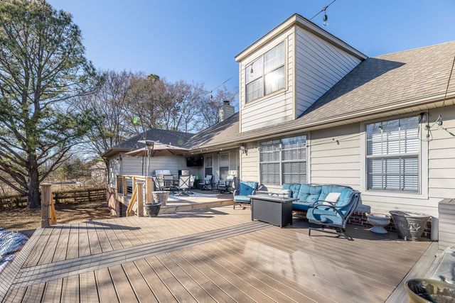 3879 N Gulley Road, Fayetteville, AR 72703