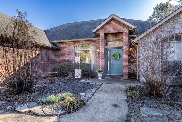 3879 N Gulley Road, Fayetteville, AR 72703