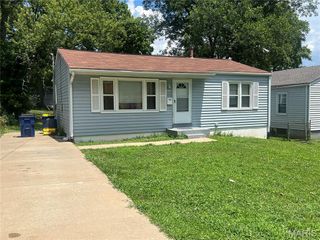 11005 Florence Avenue, St Ann, MO 63074