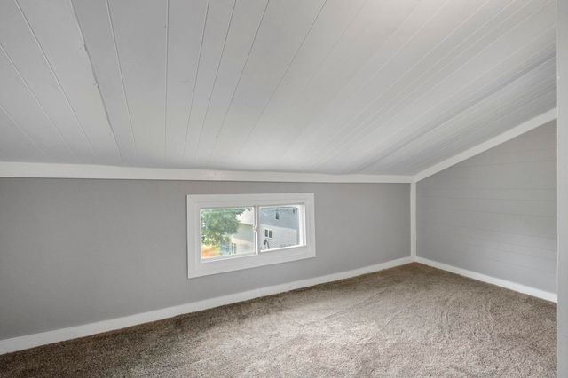 195 Lane 272, Angola, IN 46703