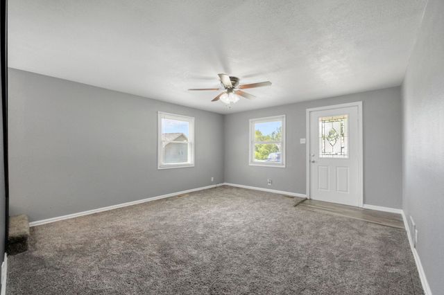 195 Lane 272, Angola, IN 46703