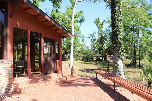 10012 Windsong Way, Blountstown, FL 32424