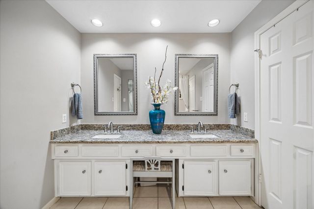 3903 Valley Haven Drive, Houston, TX 77339