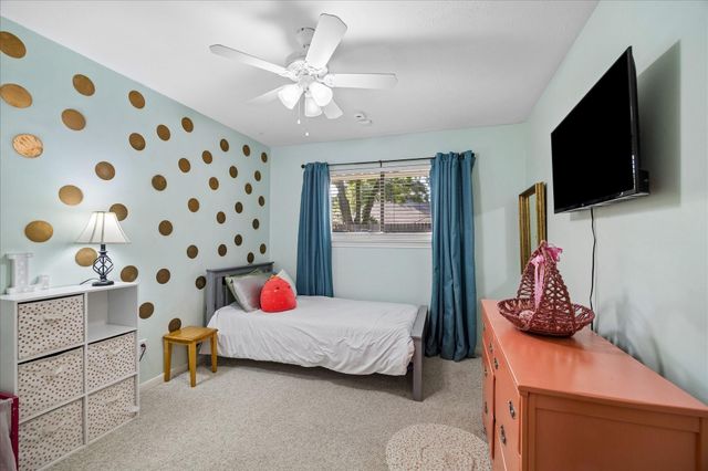 3903 Valley Haven Drive, Houston, TX 77339