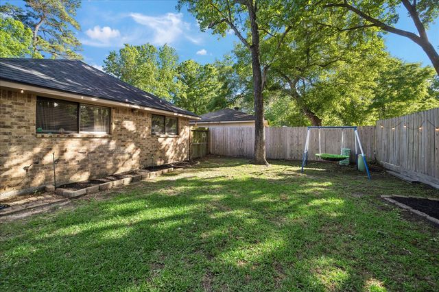 3903 Valley Haven Drive, Houston, TX 77339