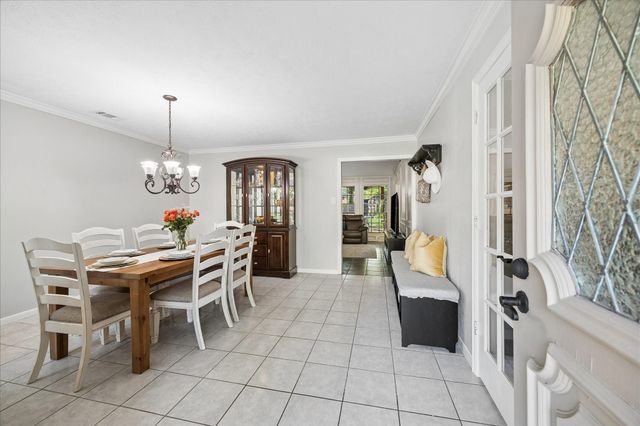 3903 Valley Haven Drive, Houston, TX 77339