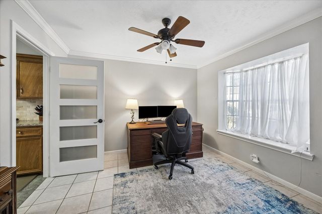 3903 Valley Haven Drive, Houston, TX 77339