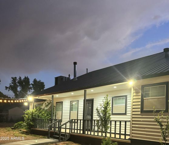 775 N APPLE BLOSSOM Lane, Snowflake, AZ 85937