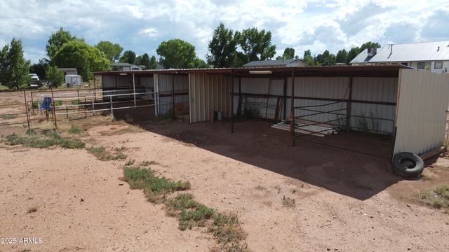 775 N APPLE BLOSSOM Lane, Snowflake, AZ 85937