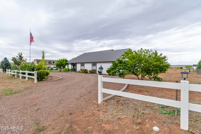 775 N APPLE BLOSSOM Lane, Snowflake, AZ 85937