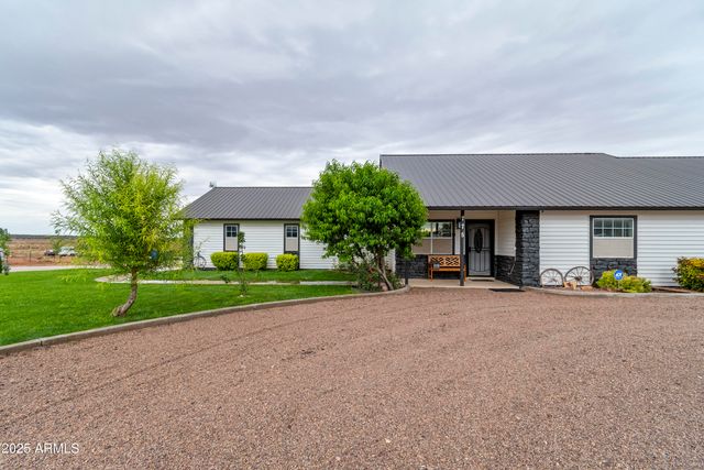 775 N APPLE BLOSSOM Lane, Snowflake, AZ 85937