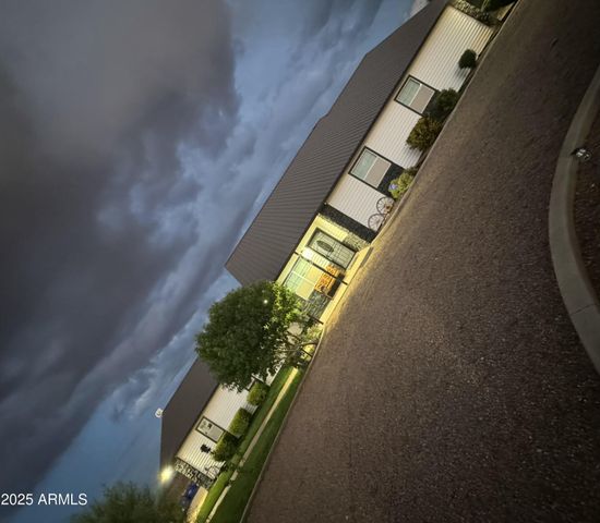 775 N APPLE BLOSSOM Lane, Snowflake, AZ 85937