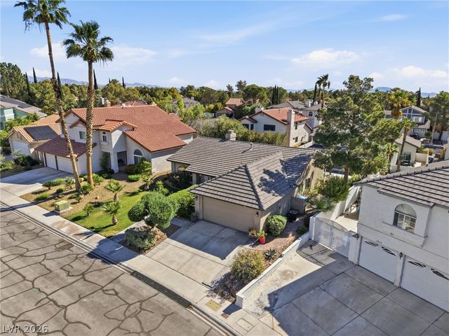 2816 Klondike Court, Las Vegas, NV 89117