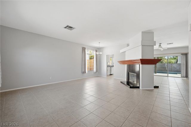 2816 Klondike Court, Las Vegas, NV 89117