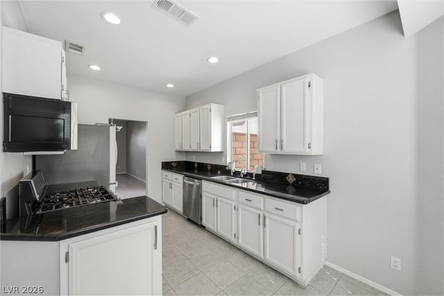 2816 Klondike Court, Las Vegas, NV 89117