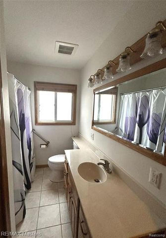 14683 Longtin Street, Southgate, MI 48195