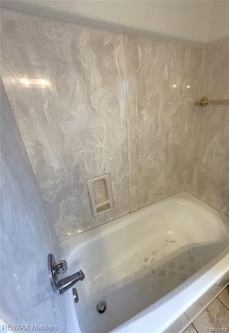 14683 Longtin Street, Southgate, MI 48195