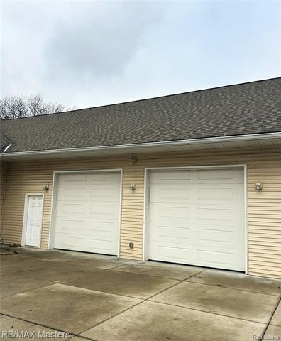 14683 Longtin Street, Southgate, MI 48195