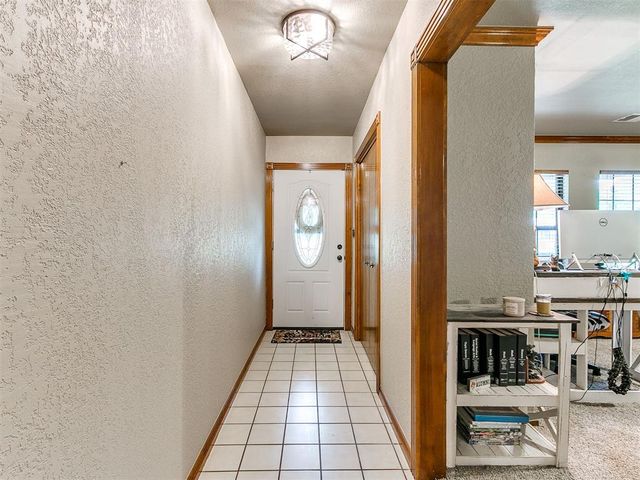 2405 E Karen Terrace, Mustang, OK 73064