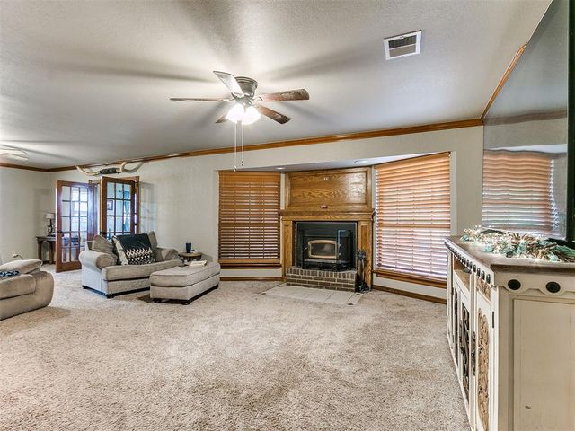 2405 E Karen Terrace, Mustang, OK 73064