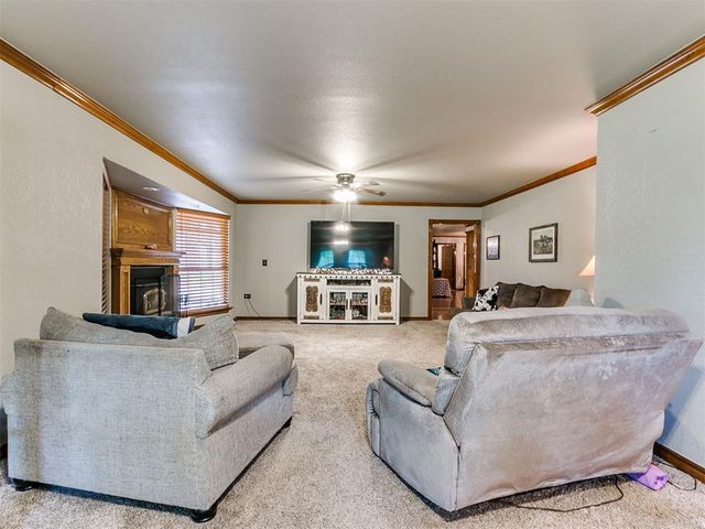 2405 E Karen Terrace, Mustang, OK 73064