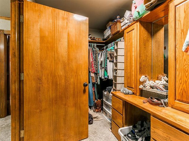 2405 E Karen Terrace, Mustang, OK 73064