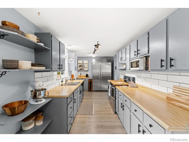 708 Riverbend Drive, Fort Collins, CO 80524