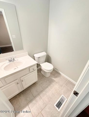 4110 Carbine Ln, Louisville, KY 40229