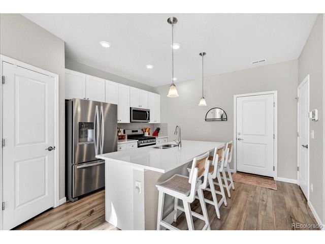 1971 S Poplar Ct, Denver, CO 80224