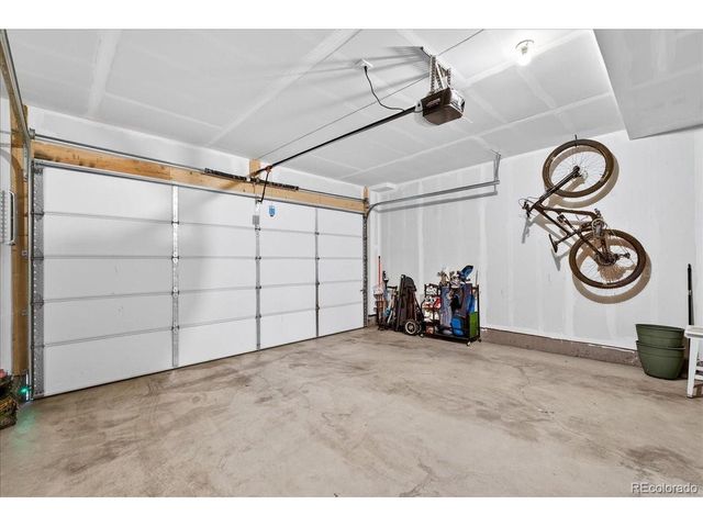 1971 S Poplar Ct, Denver, CO 80224