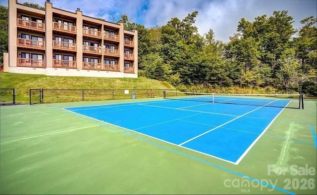 101 Sugar Ski Drive 112, Banner Elk, NC 28604