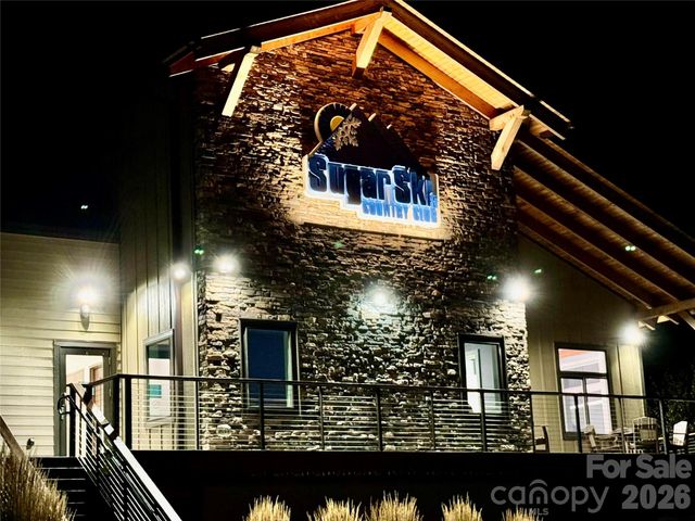 101 Sugar Ski Drive 112, Banner Elk, NC 28604