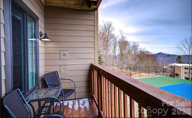 101 Sugar Ski Drive 112, Banner Elk, NC 28604