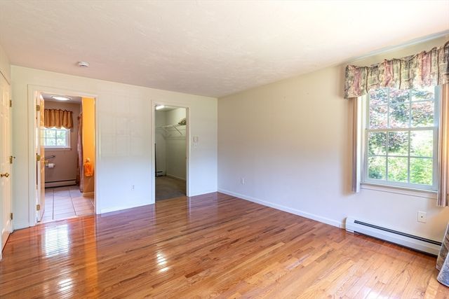 37 Yearling Run Rd, Bourne, MA 02532