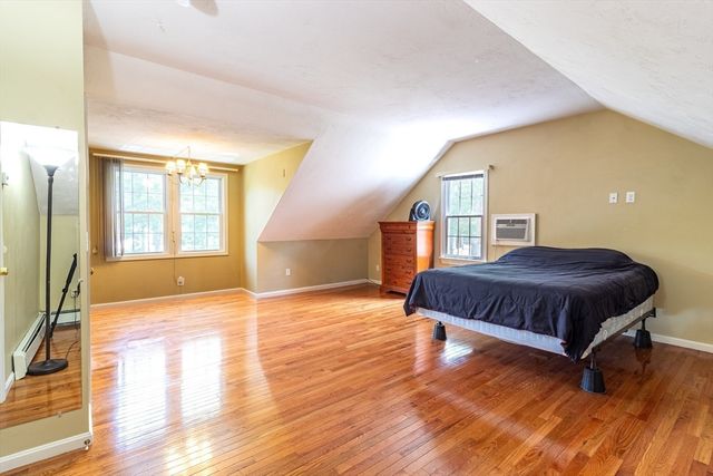 37 Yearling Run Rd, Bourne, MA 02532