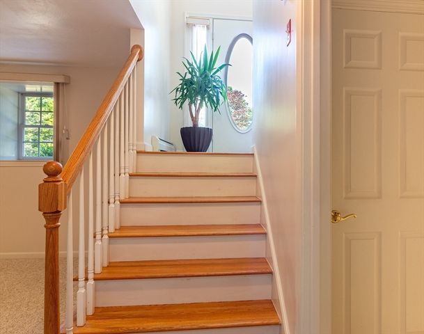 37 Yearling Run Rd, Bourne, MA 02532