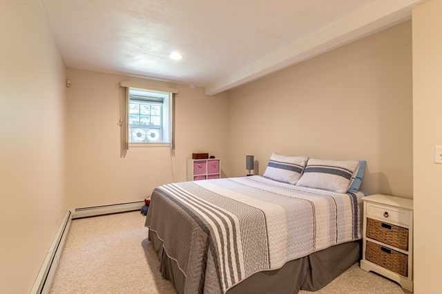 37 Yearling Run Rd, Bourne, MA 02532
