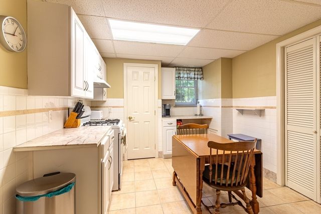 37 Yearling Run Rd, Bourne, MA 02532