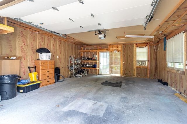 37 Yearling Run Rd, Bourne, MA 02532