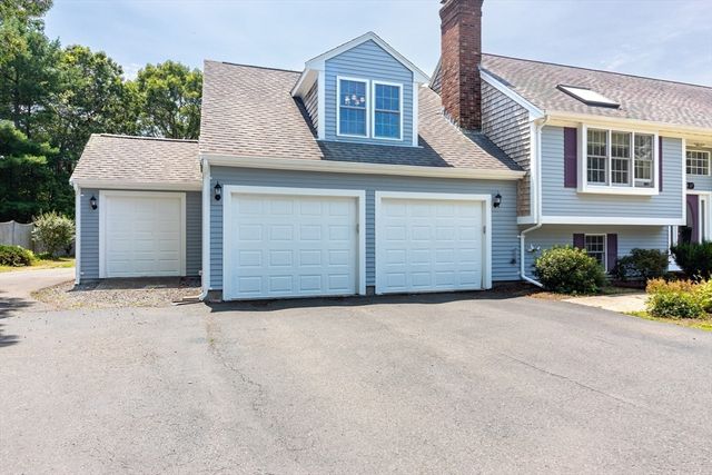 37 Yearling Run Rd, Bourne, MA 02532