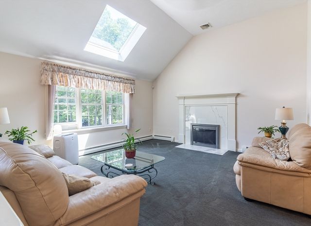 37 Yearling Run Rd, Bourne, MA 02532