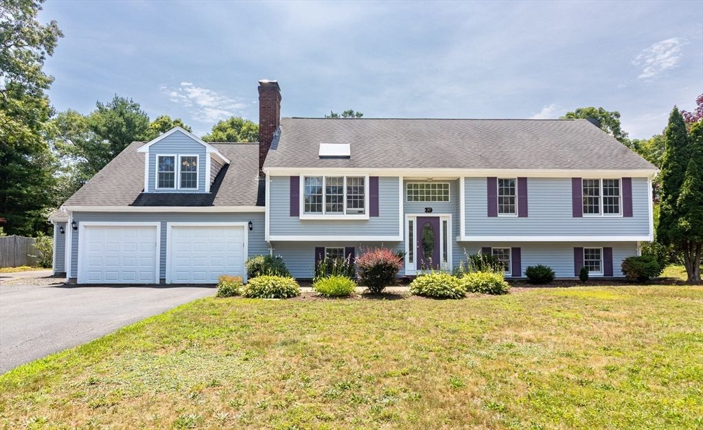 37 Yearling Run Rd, Bourne, MA 02532