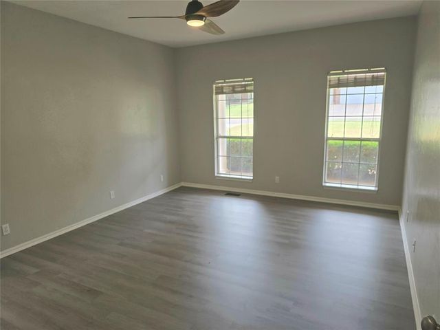 2500 Steeplechase Road, Edmond, OK 73034
