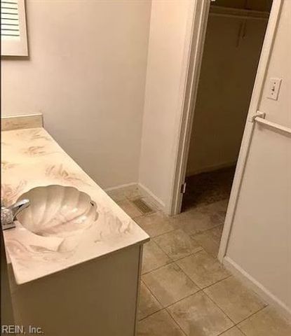 3615 Burns CT, Virginia Beach, VA 23462
