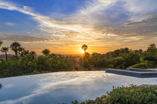 6868 Spyglass Lane, Rancho Santa Fe, CA 92067