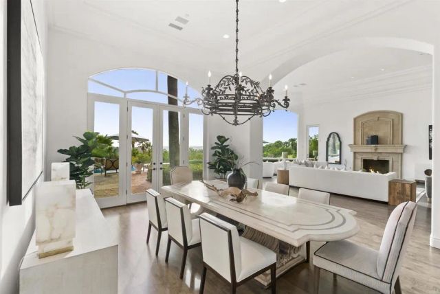 6868 Spyglass Lane, Rancho Santa Fe, CA 92067