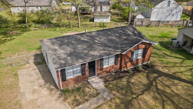496 GREENVIEW CV, Collierville, TN 38017