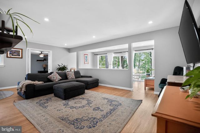 119 SHARROWVALE RD, Cherry Hill, NJ 08034