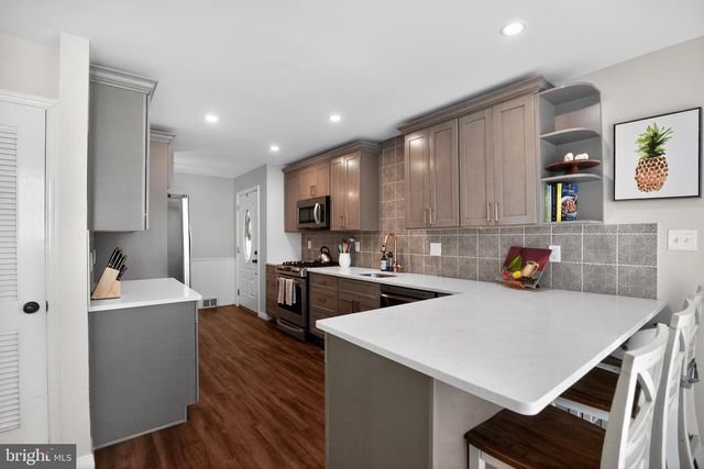 119 SHARROWVALE RD, Cherry Hill, NJ 08034