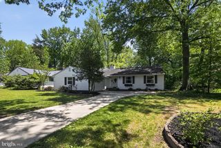 119 SHARROWVALE RD, Cherry Hill, NJ 08034